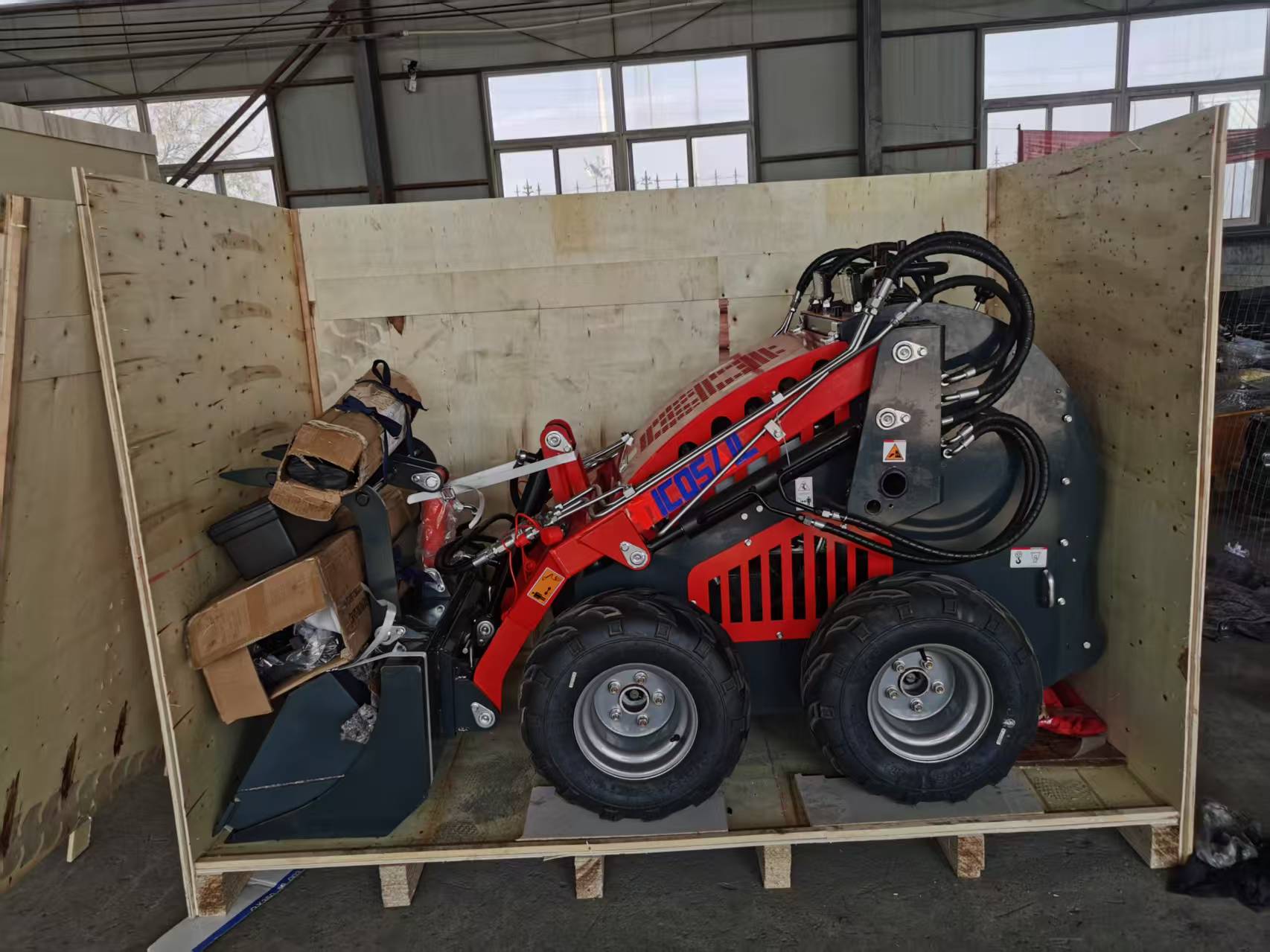 Skid Steer Loader - 380E Kompakt Çok Fonksiyonlu Lastik Paletli